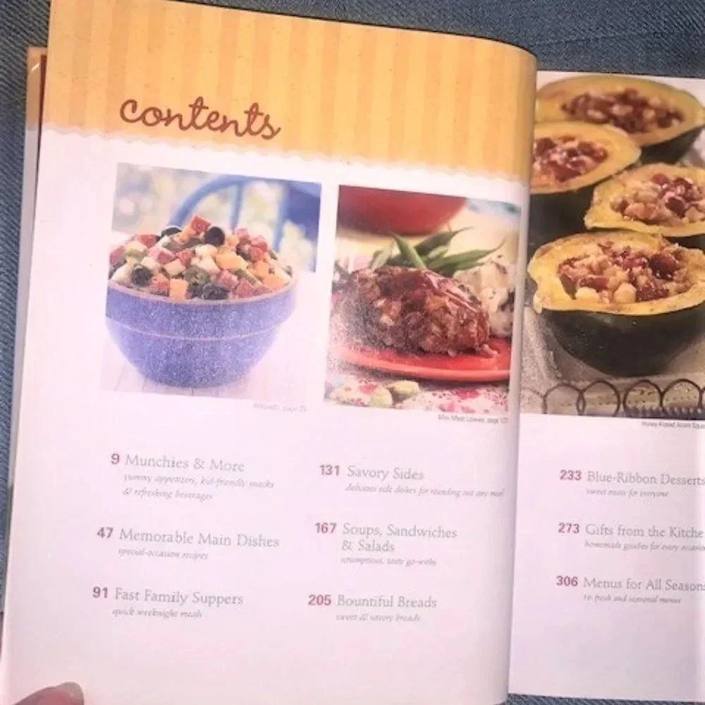 Family Favorite‎ Recipes cookbook